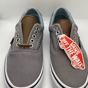 BRAND VANS NEW  NO BOX  VANS OFF THE WALL UNISE CLASSIC